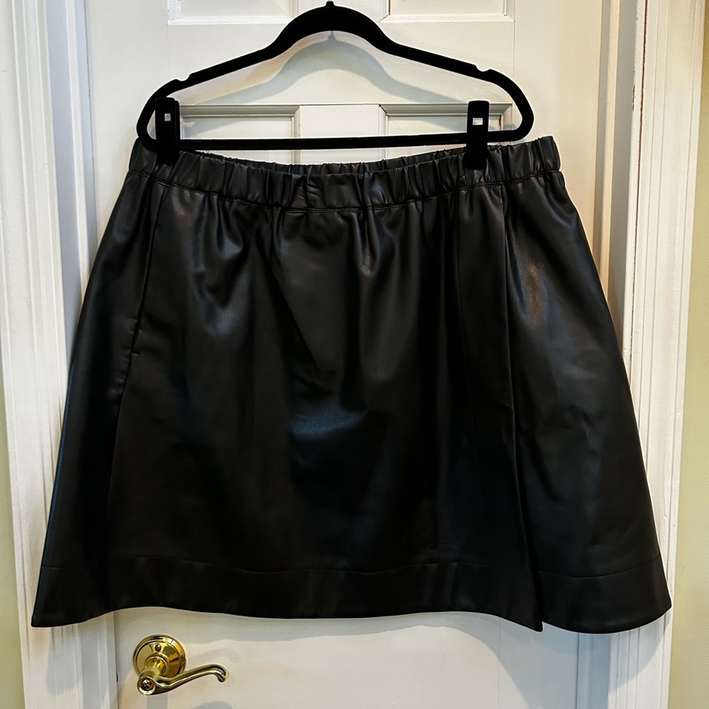 Eloquii x Katie Sturino faux leather wrap skirt